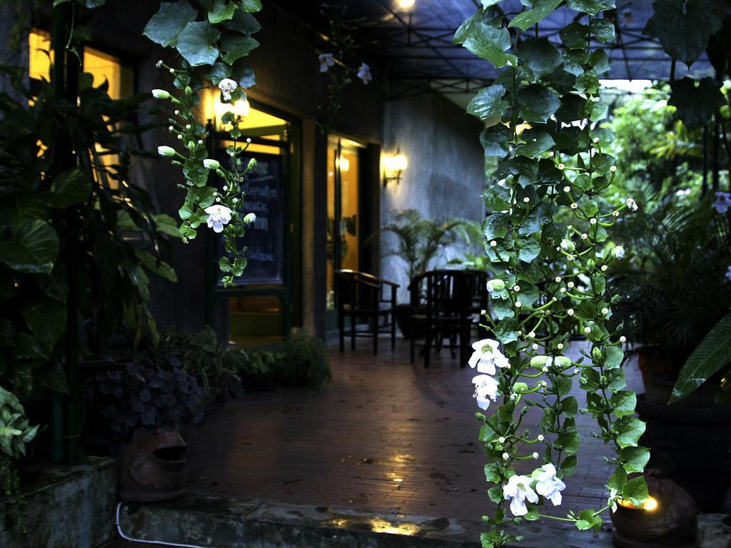 Kalibaru Margo Utomo Eco Resort מראה חיצוני תמונה